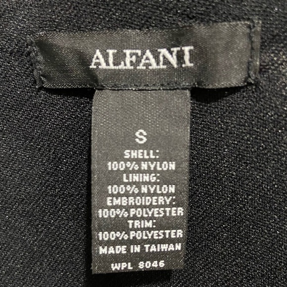 ALFANI Embroidered Top - Picture 4 of 4